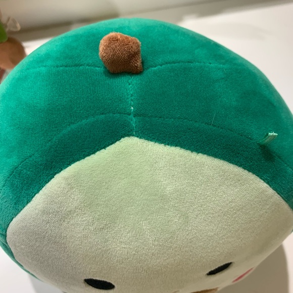 SquishMallows avocado plush, size 8”, green/brown NWOT - Picture 2 of 4